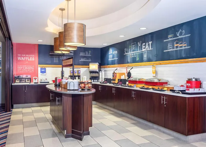 Hampton Inn Orlando-International Airport
